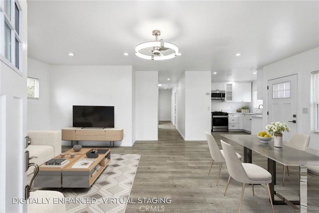 833 E Acacia Ave - Photo 7 of 32