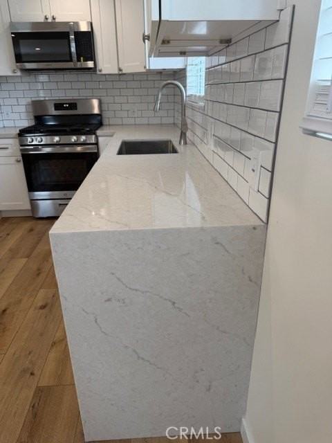 7513 Topeka Dr - Photo 5 of 15