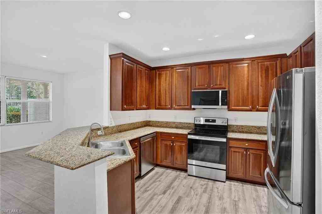 7054 Ambrosia Ln Apt 3305 - Photo 7 of 35