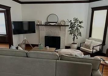 143 Manthorne Rd - Photo 6 of 9