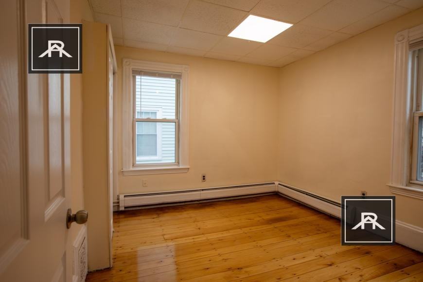 24 Trull St - Photo 6 of 9