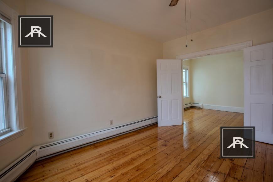 24 Trull St - Photo 7 of 9