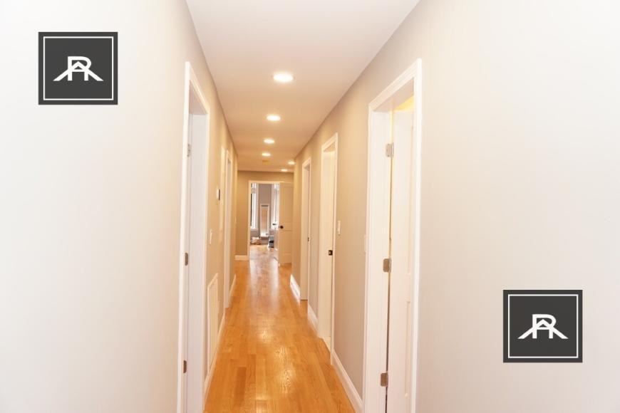 1912 Beacon St - Photo 5 of 10