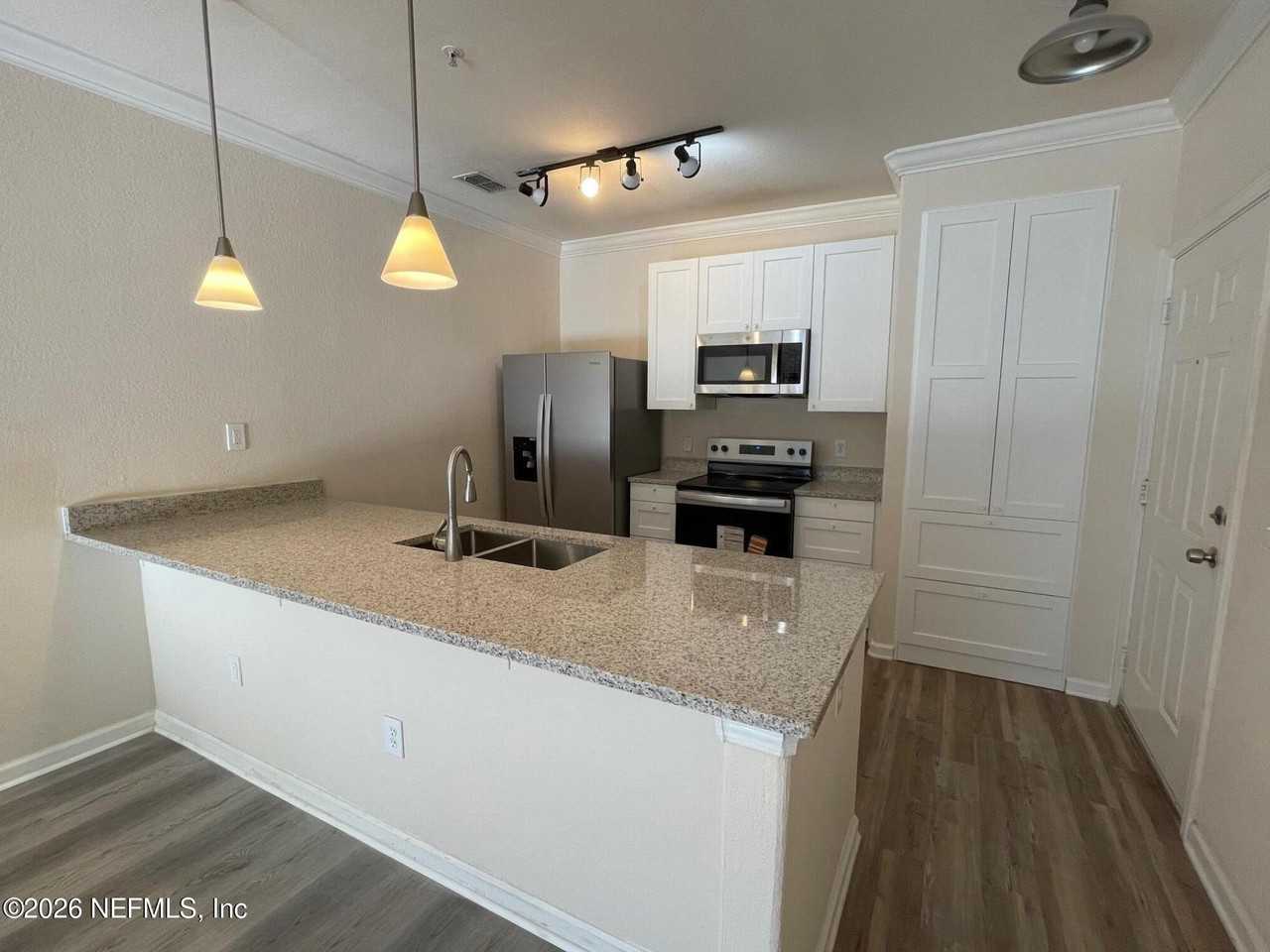 8290 Gate Pkwy W #1314