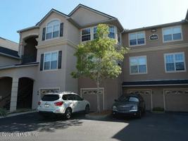 featured image of 13810 Sutton Park Dr N Unit 922
