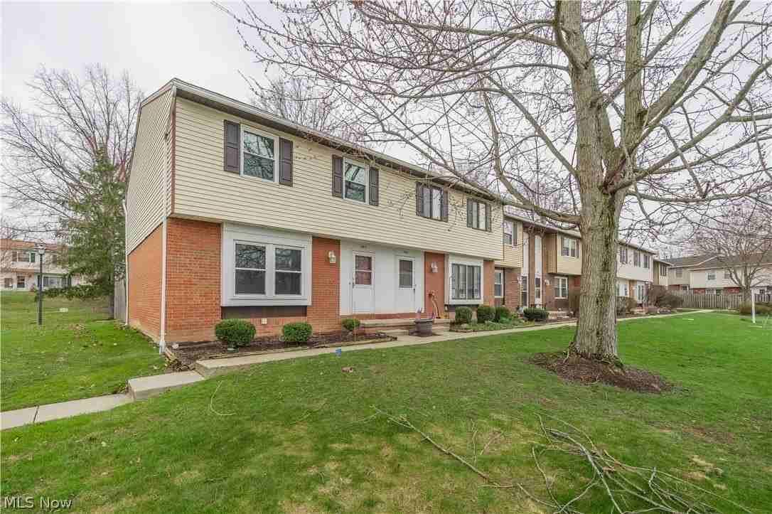 4599 Cox Dr Unit B - Photo 3 of 31