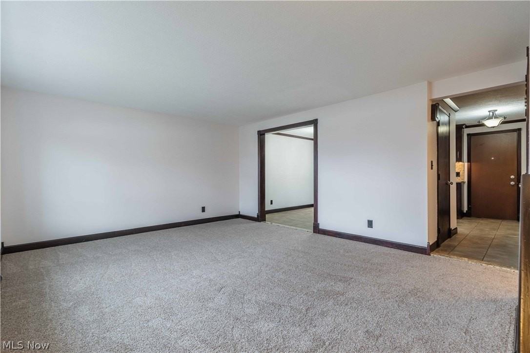 4599 Cox Dr Unit B - Photo 5 of 31