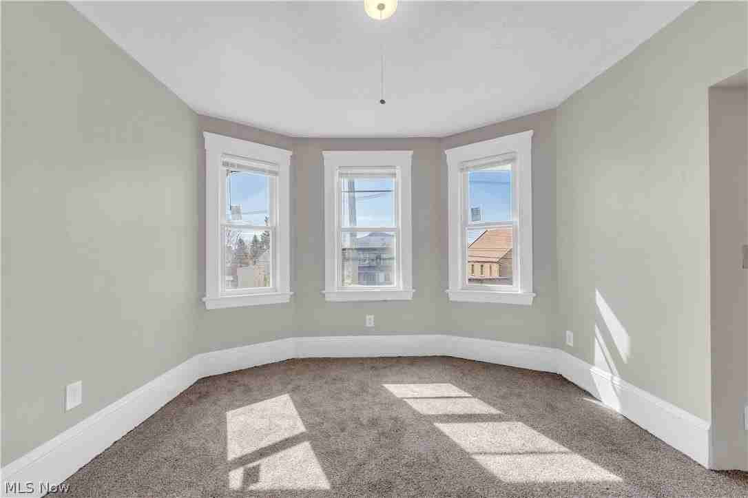 9720 Denison Ave Unit 2 - Photo 5 of 20