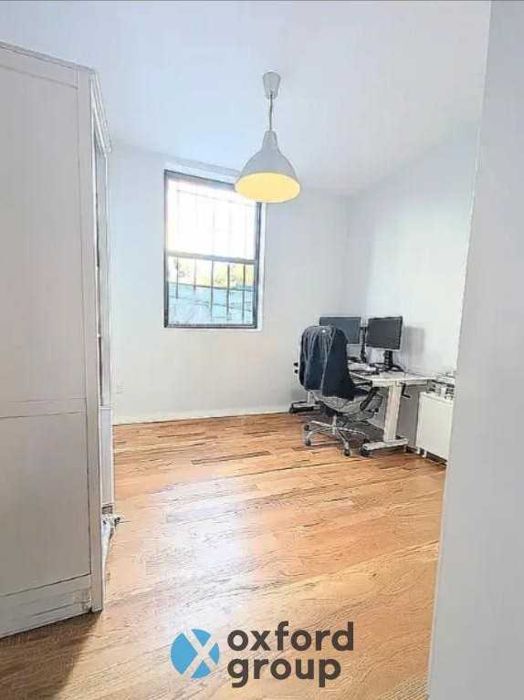 795 Flushing Ave - Photo 7 of 9