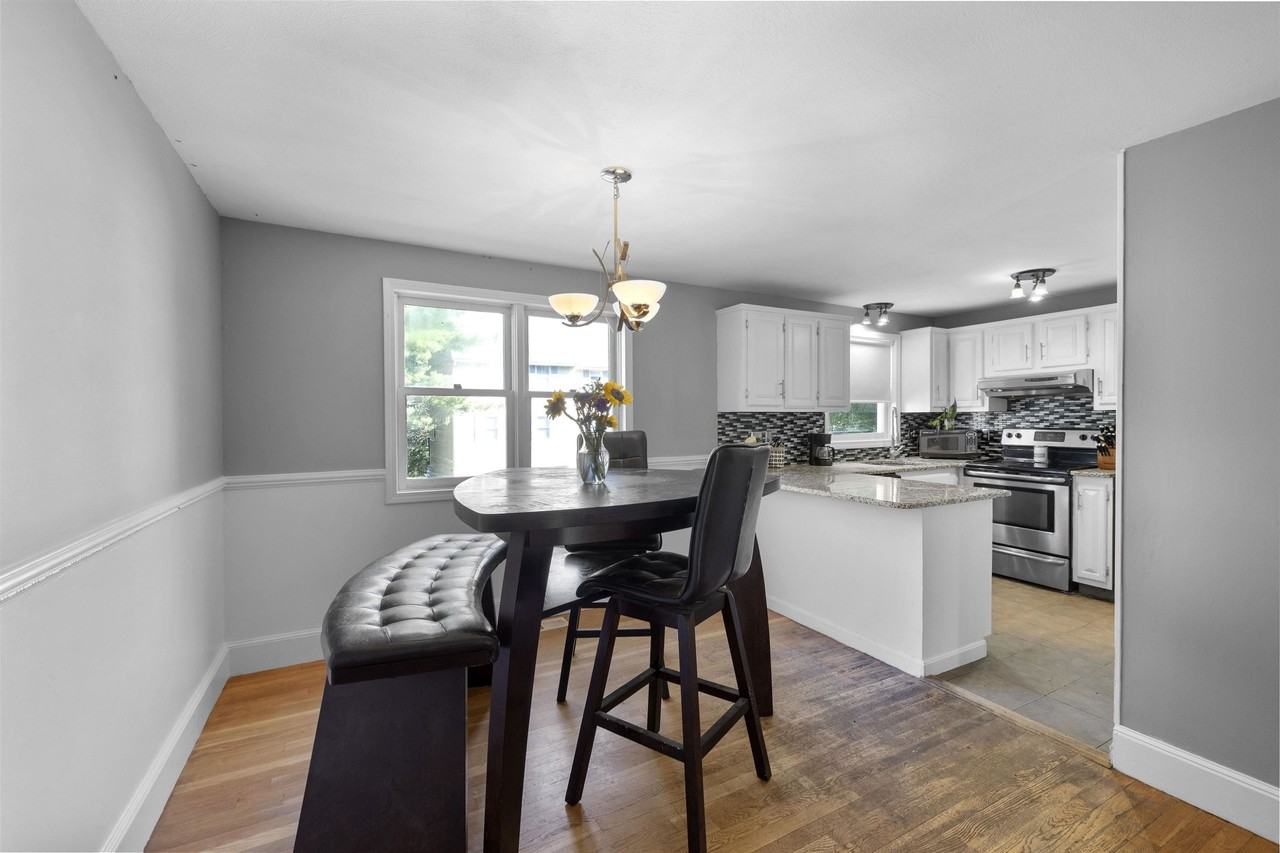 37 Fords Landing Dr - Photo 5 of 24