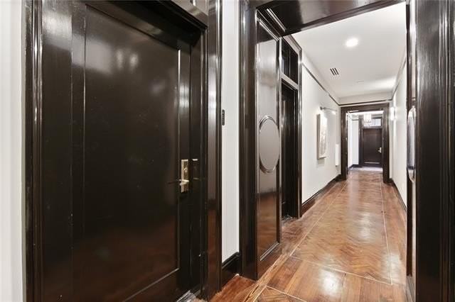 419 Carondelet St #403 - Photo 3 of 18