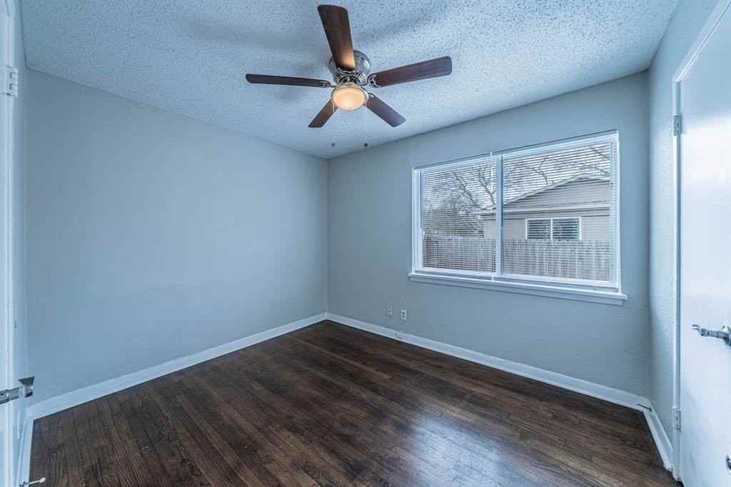 4716 Old Benbrook Rd - Photo 6 of 17