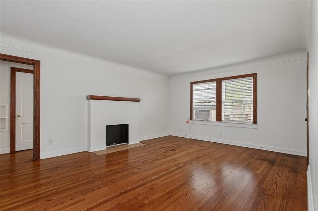 5918 La Vista Dr #3 - Photo 5 of 38