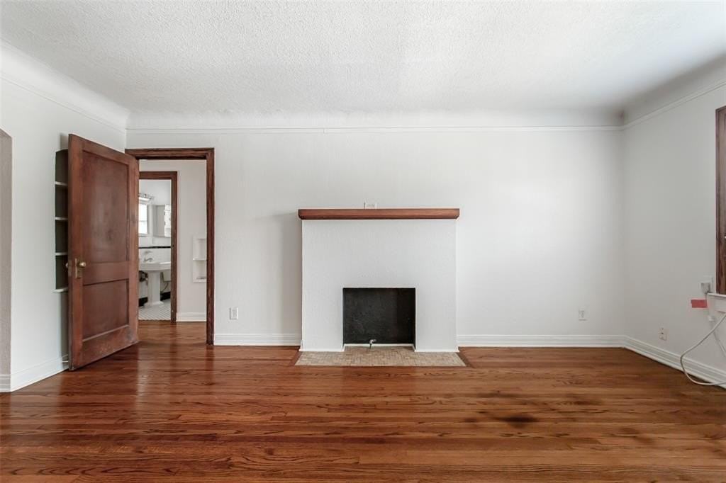 5918 La Vista Dr #3 - Photo 6 of 38