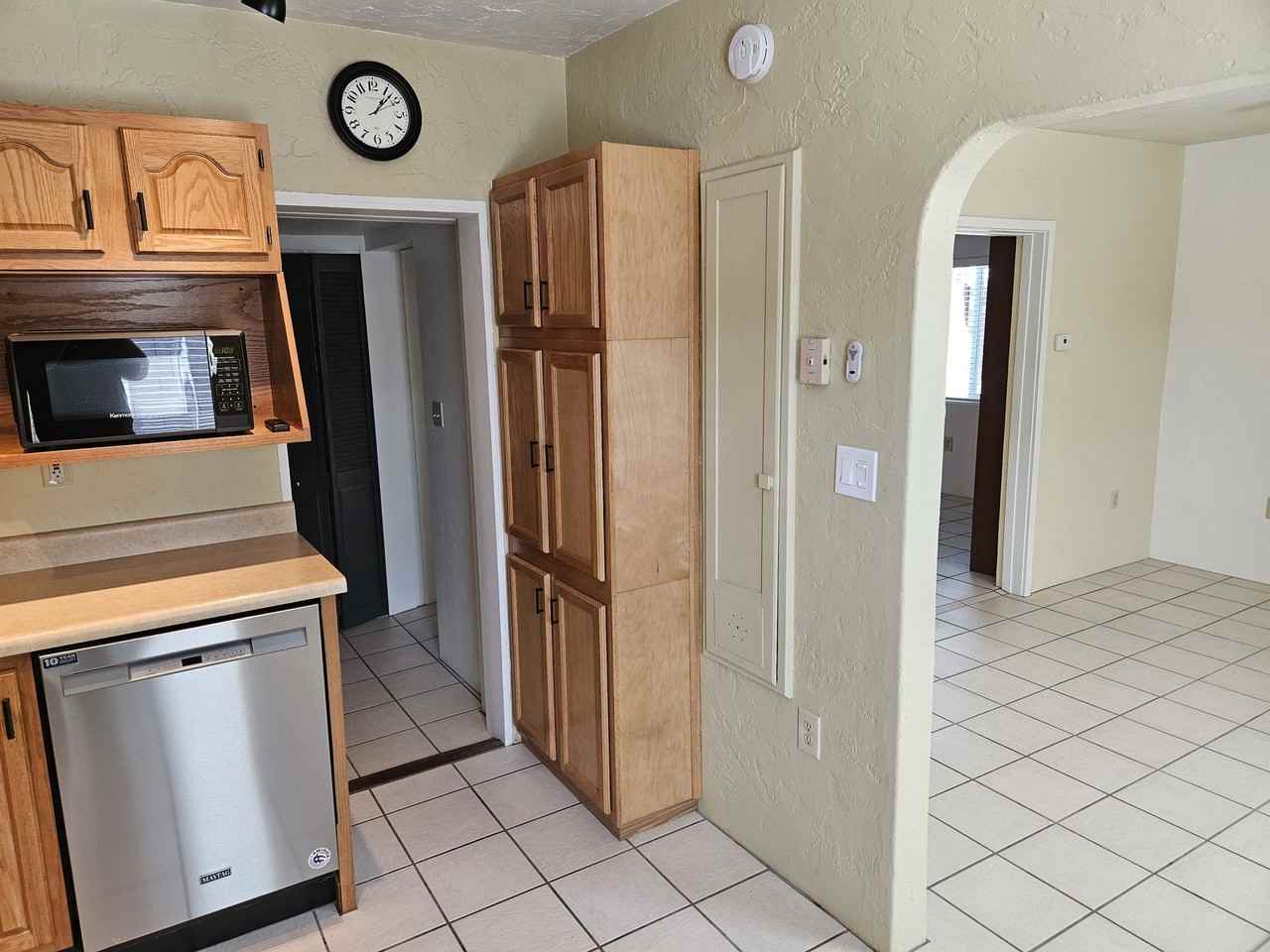 3038 N 34th St #1 - Photo 5 of 8