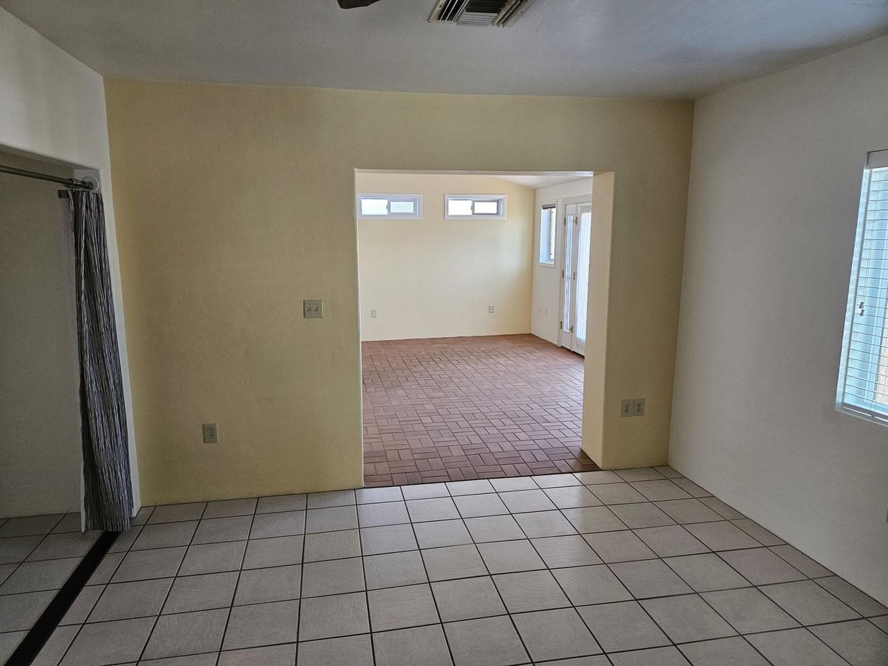 3038 N 34th St #1 - Photo 6 of 8