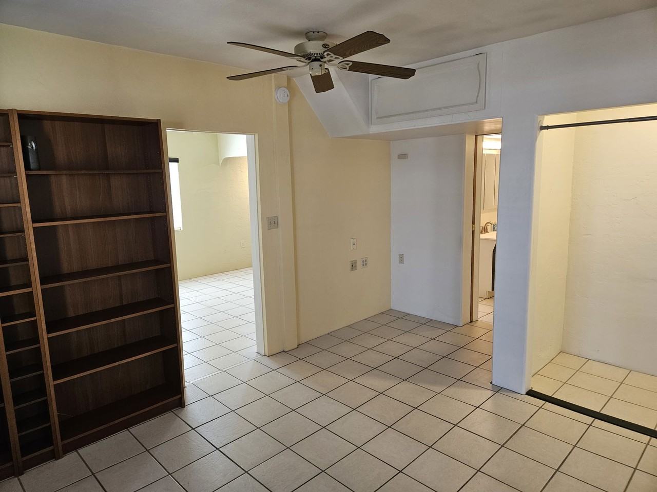 3038 N 34th St #1 - Photo 7 of 8