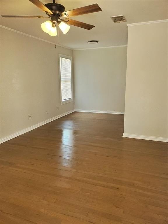 516 W Beach St - Photo 3 of 21