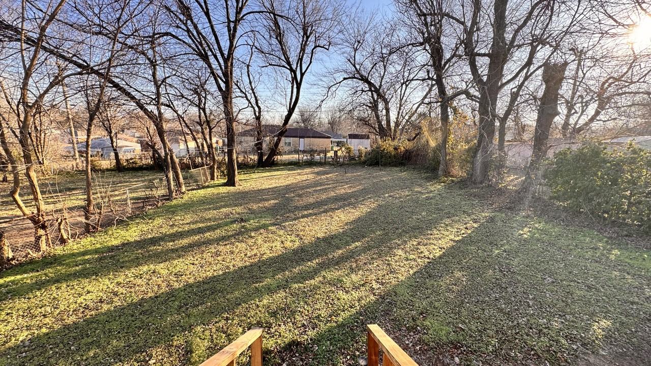 2620 Ne 19th St #1 - Photo 3 of 16