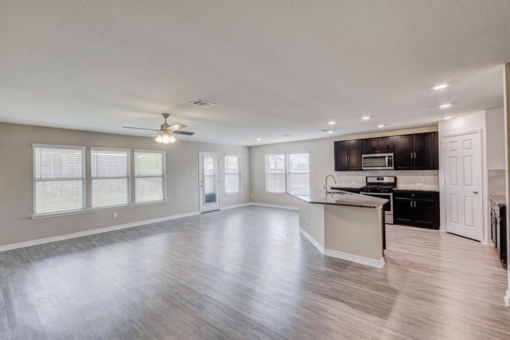 2700 Tobias Ln - Photo 2 of 22