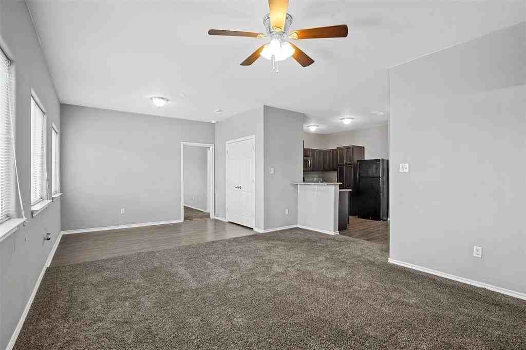 609 Meadow View Ct #102 - Photo 4 of 13