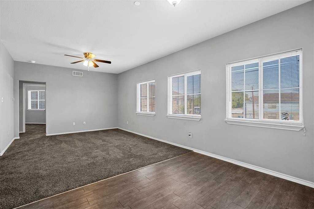 609 Meadow View Ct #102 - Photo 5 of 13