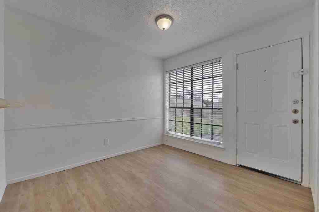 4534 Preston Trail Dr - Photo 5 of 22