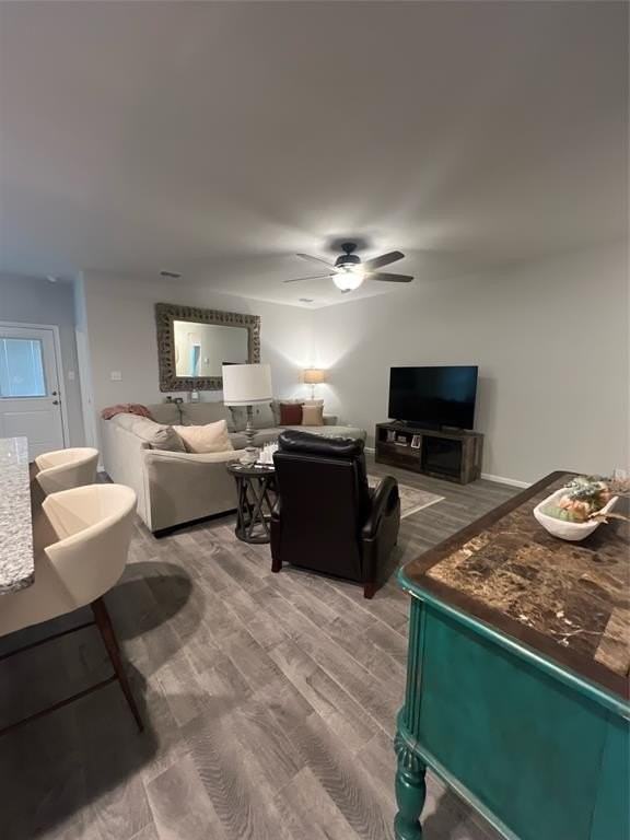 8613 Horseshoe Hill Ct - Photo 5 of 16