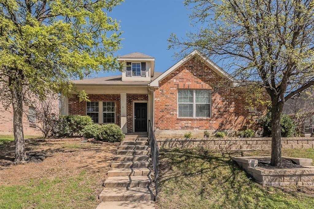 5720 Hilton Head Dr - Photo 2 of 23