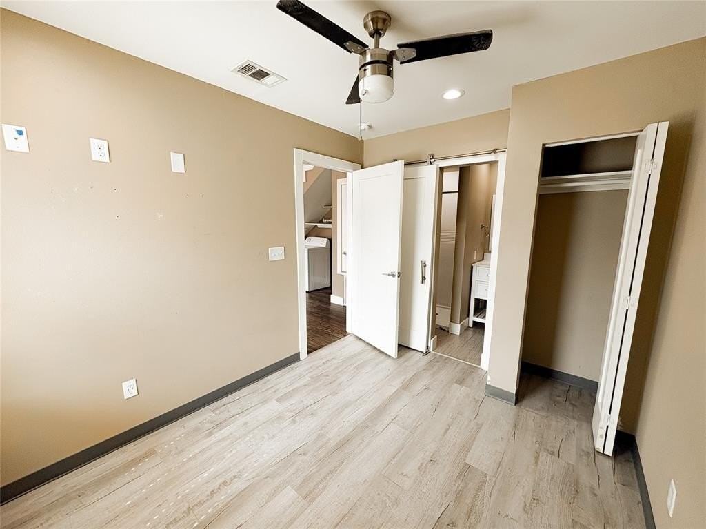 301 E Brockett St #100 - Photo 5 of 18