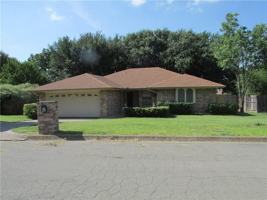 featured image of 6820 Stillmeadows Cir N