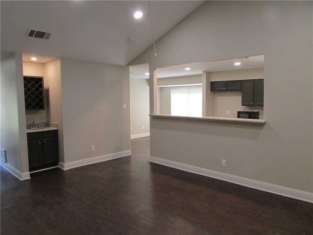 6820 Stillmeadows Cir N - Photo 3 of 13