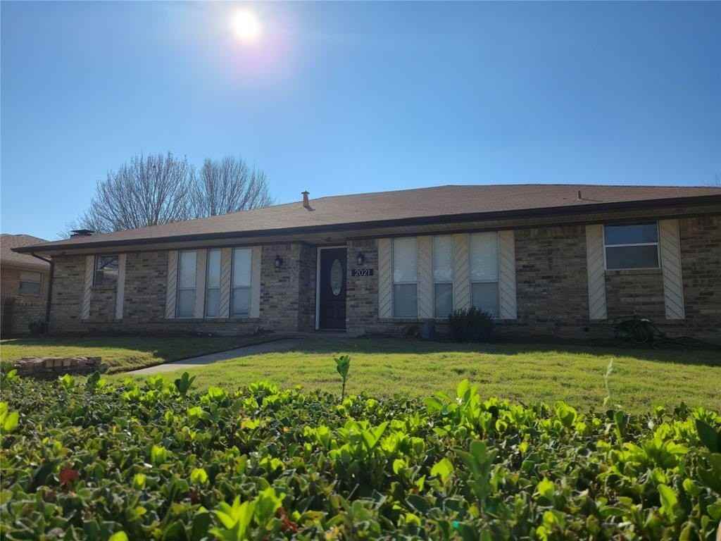 2021 Aliso Rd - Photo 2 of 40