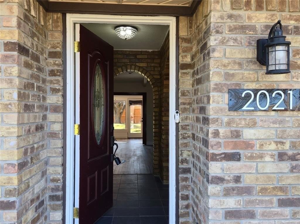 2021 Aliso Rd - Photo 4 of 40