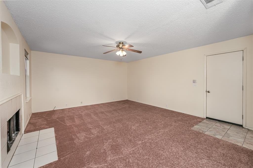 234 Baylor Dr - Photo 4 of 20