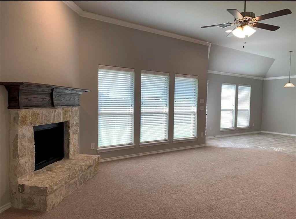 1921 Green Terrace Dr - Photo 3 of 21