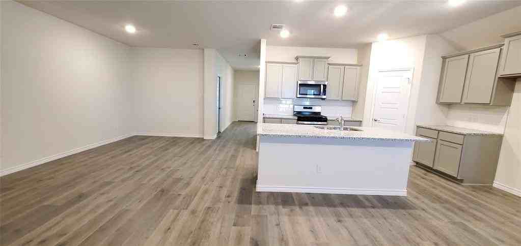 808 Marigold St - Photo 2 of 25