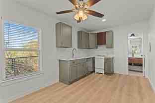 2409 Shropshire St #B - Photo 1 of 1