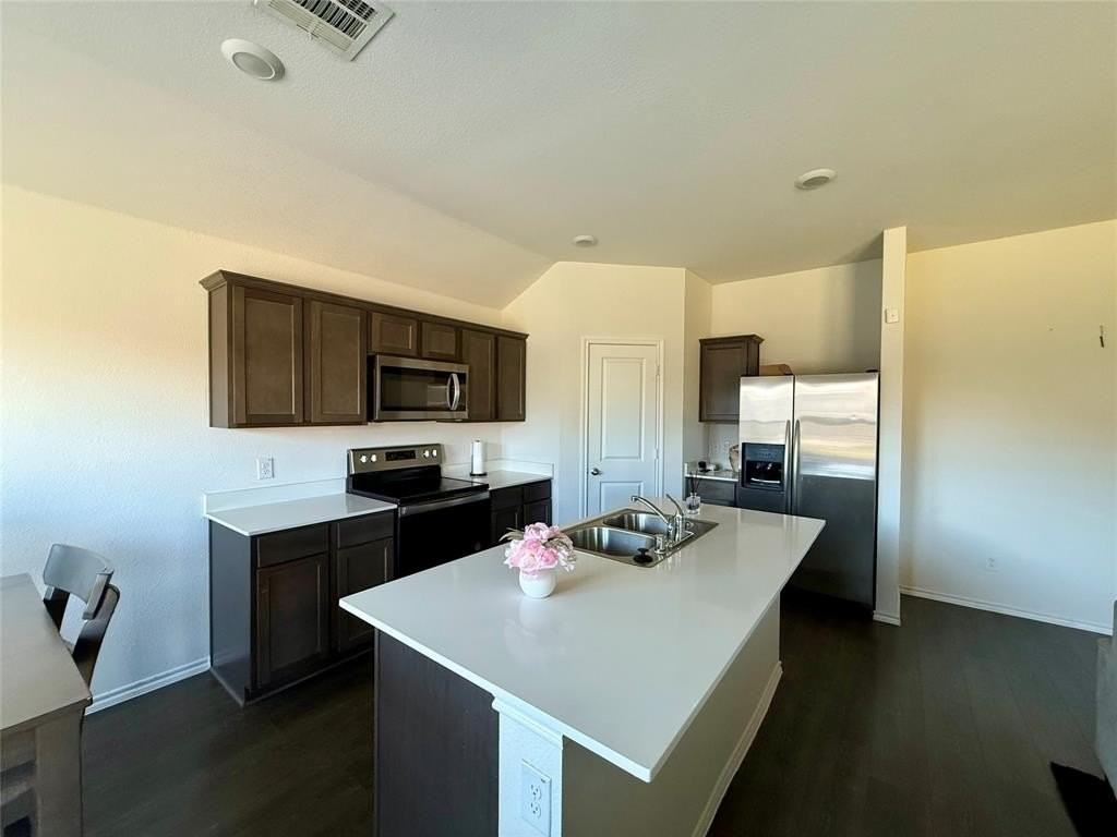 3014 Saddleback Way - Photo 4 of 16