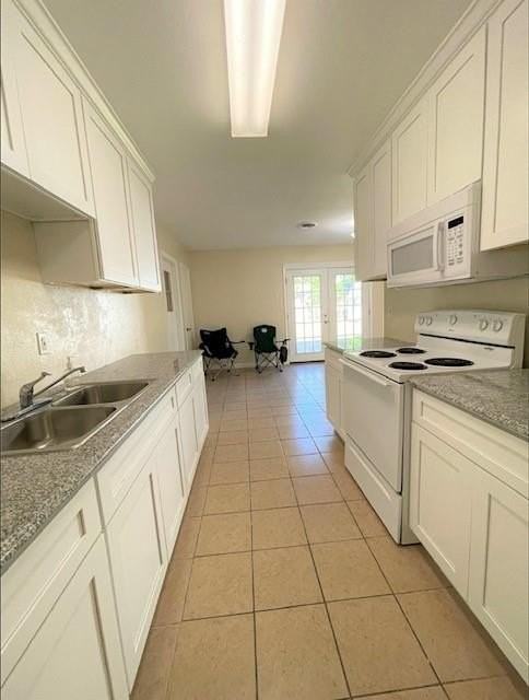 1012 Donley Dr - Photo 2 of 11