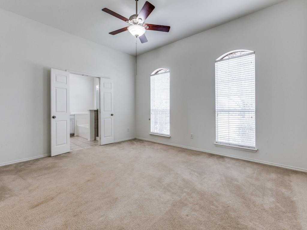 12110 Gonzales Dr - Photo 6 of 14