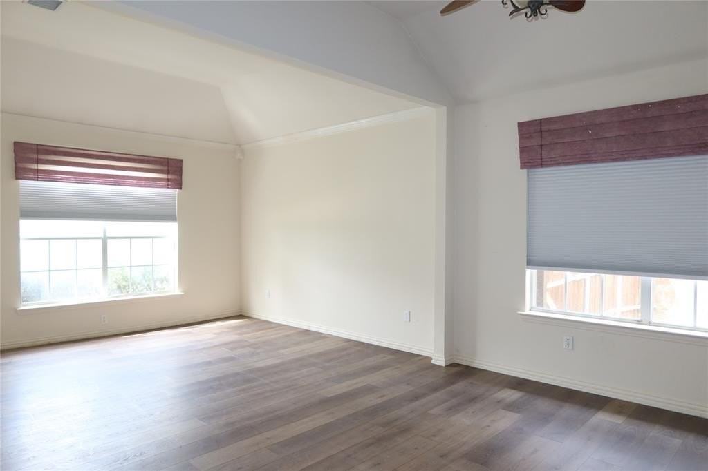 2816 Kings Gate Dr - Photo 2 of 18