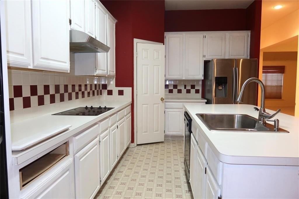 2816 Kings Gate Dr - Photo 5 of 18