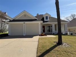 featured image of 523 Hilltop Dr