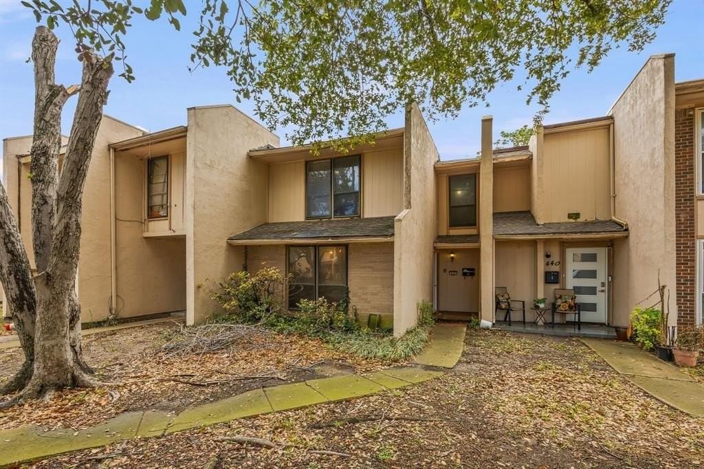 438 Arborview Dr - Photo 2 of 22