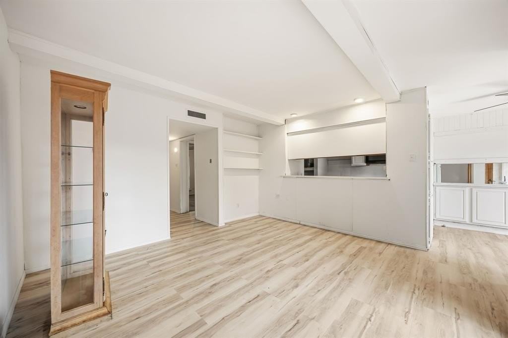 438 Arborview Dr - Photo 5 of 22