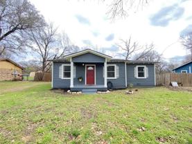 145 Gordon Dr - Photo 1 of 1