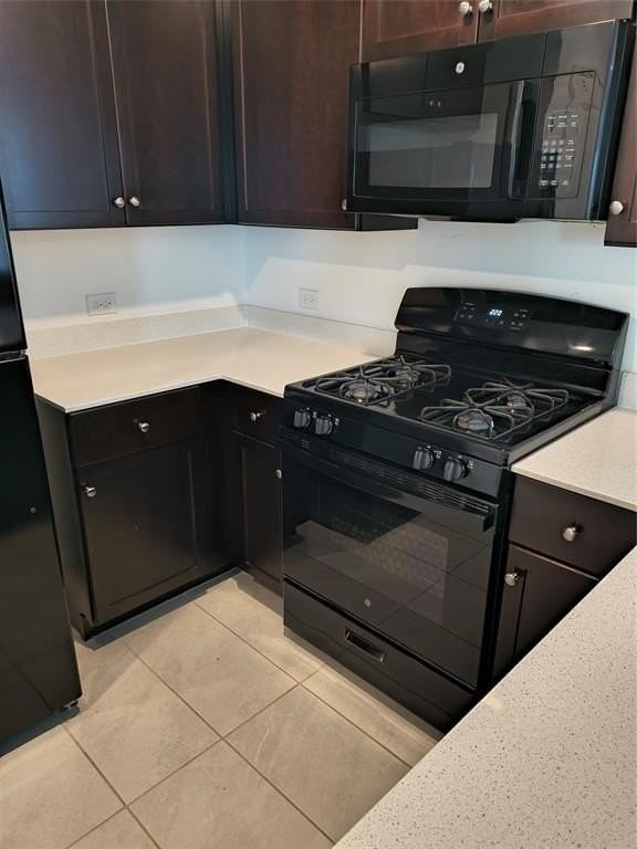 2636 Kingsman Dr - Photo 3 of 3