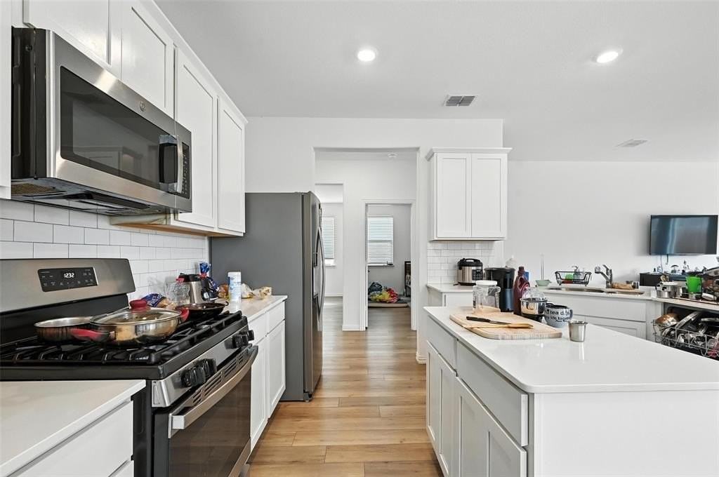 8116 Green Heron Dr - Photo 3 of 13