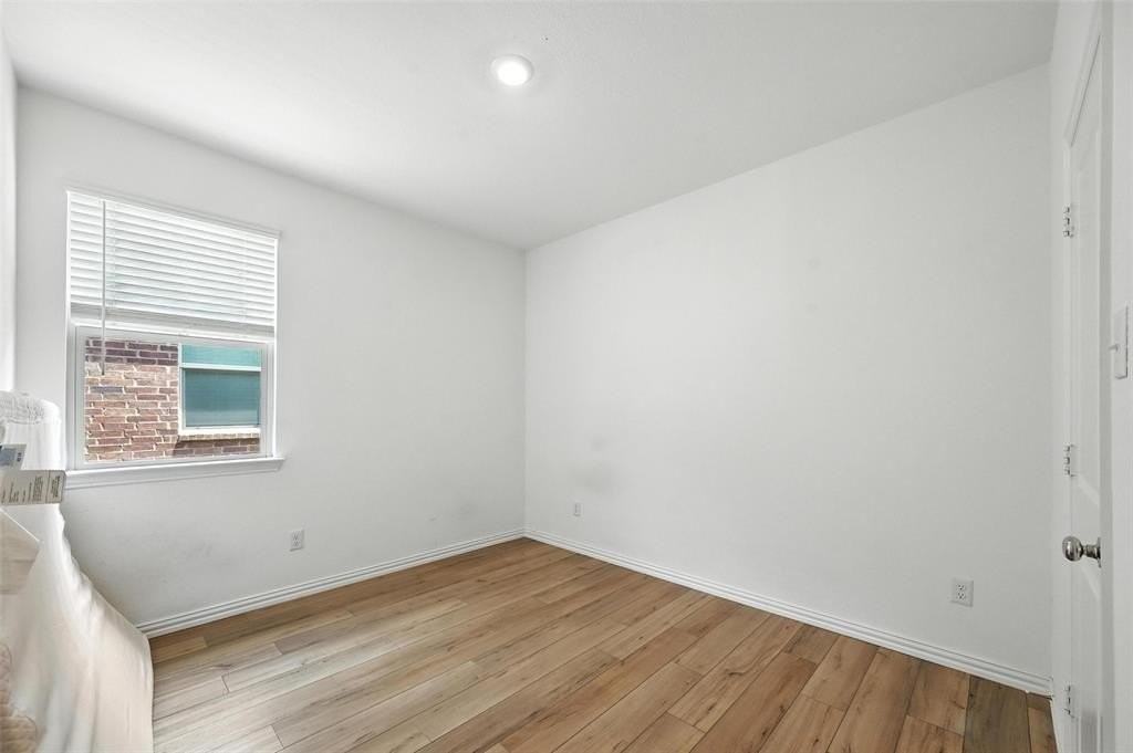8116 Green Heron Dr - Photo 4 of 13
